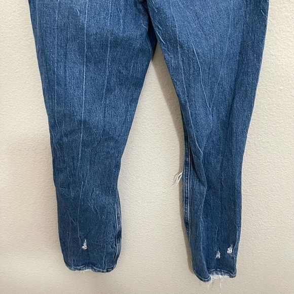 Abercrombie & Fitch Curve Love High Rise Distressed Mom Jeans Medium Wash 25 / 0 - Picture 11 of 12